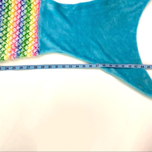 Kids Mermaid Tail Blanket / Costume - Picture 3 of 4